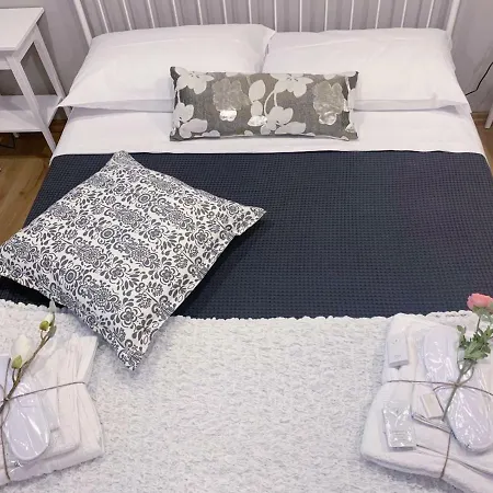Lurooms Bed & Breakfast 4*