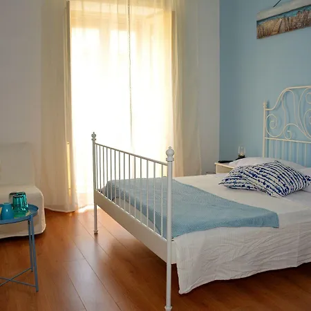 Lurooms 住宿加早餐酒店 4*